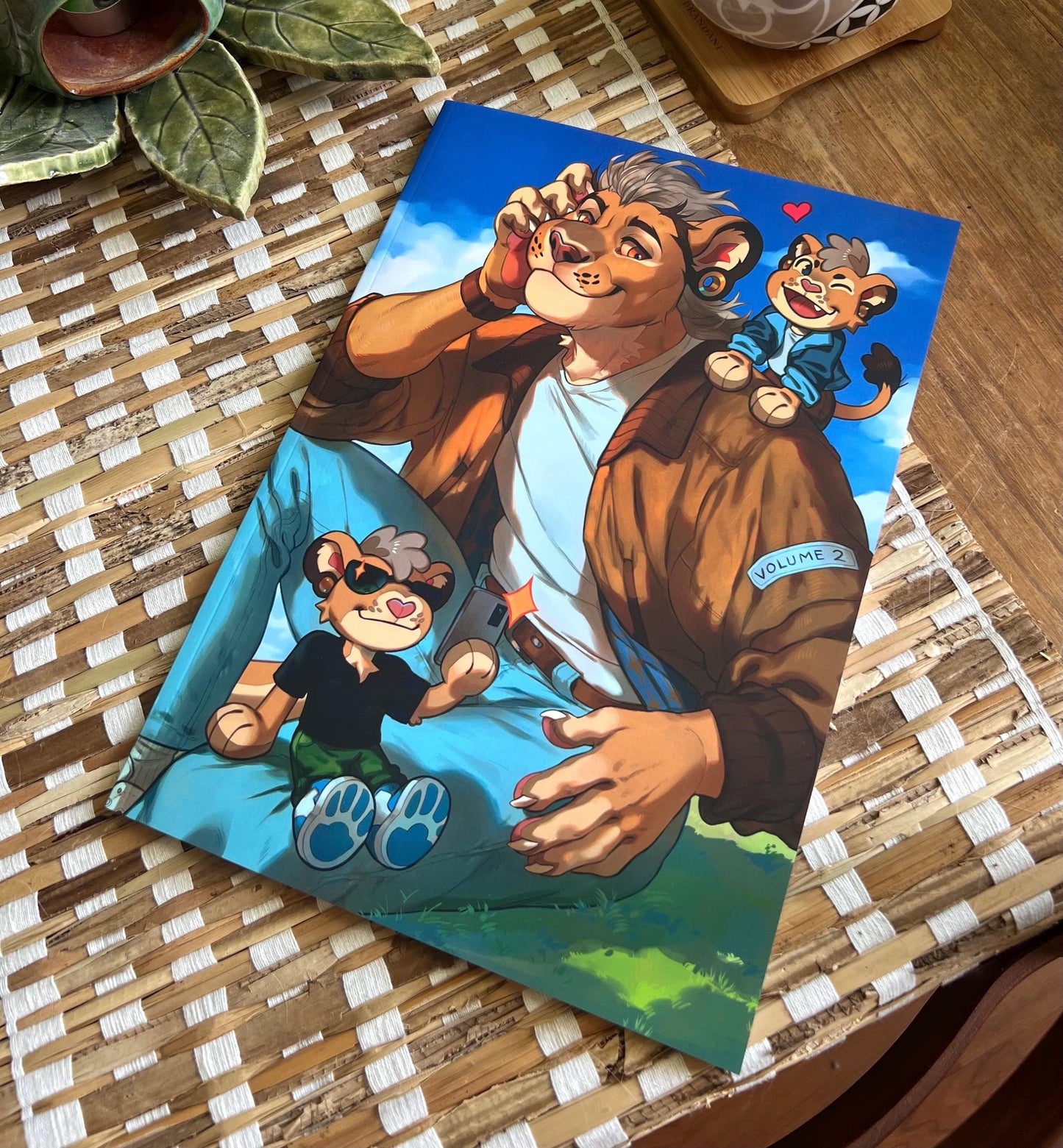 Bigroundlion Artbook Volume 2