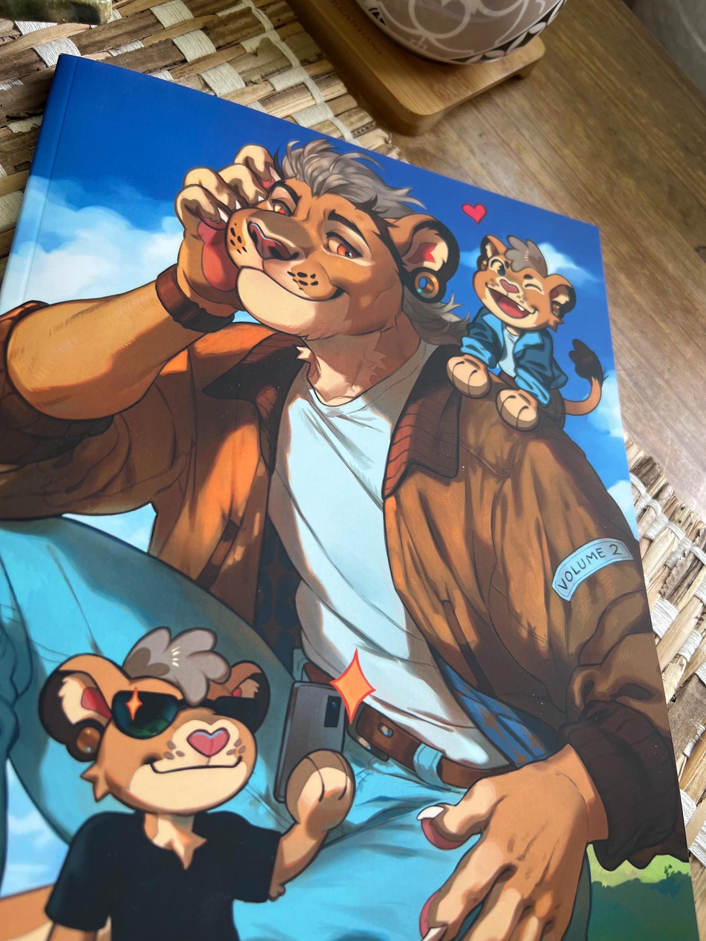 Bigroundlion Artbook Volume 2